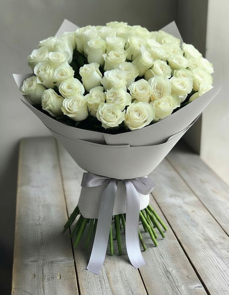 Букет 35 Белых роз в Орбельяновке