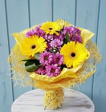 Букет цветов из:  Хризантемы и Герберы в Орбельяновке