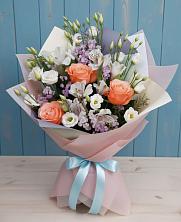 Букет цветов из:  Лизиантусы, Розы, Альстромерии и Гипсофила в Орбельяновке