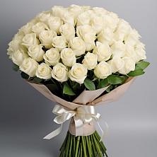 Букет 101 беля роза Белоснежка в Орбельяновке