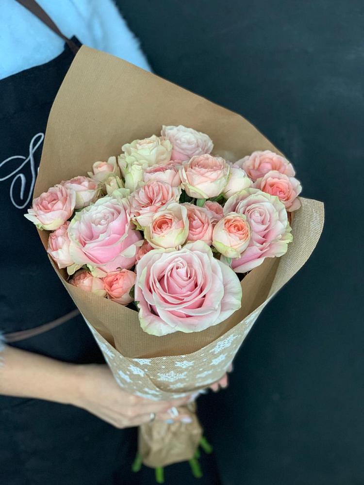 Букет цветов из: Хризантемы и Розы в Орбельяновке