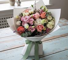 Букет цветов из:  Розы, Лизиантусы и Гвоздики в Орбельяновке