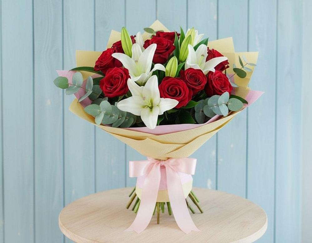 Букет цветов из: Лилии и Розы в Орбельяновке